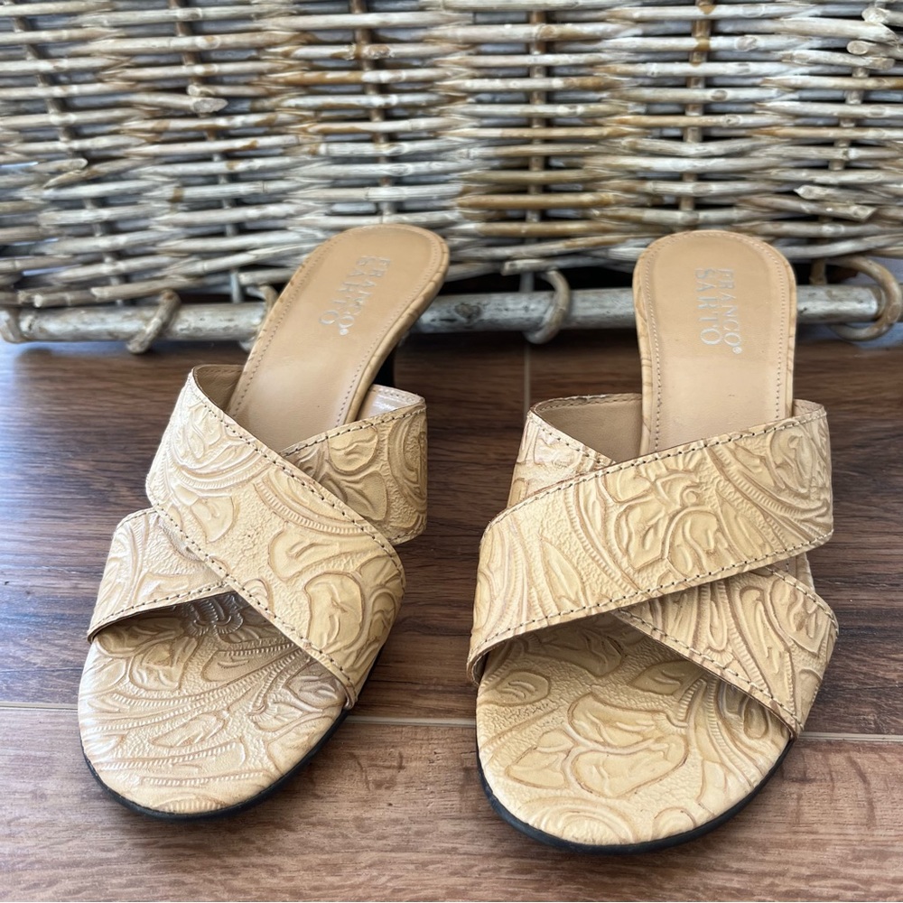 Franco Sarto sandals cross strap shoes made in Brazil